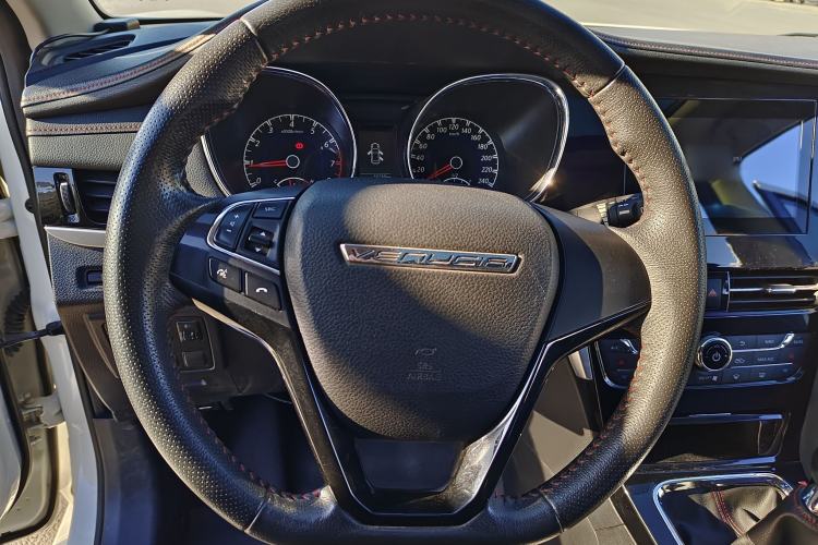 Used Venucia T70 2019 1.4T Manual Enjoyment Edition Steering Wheel