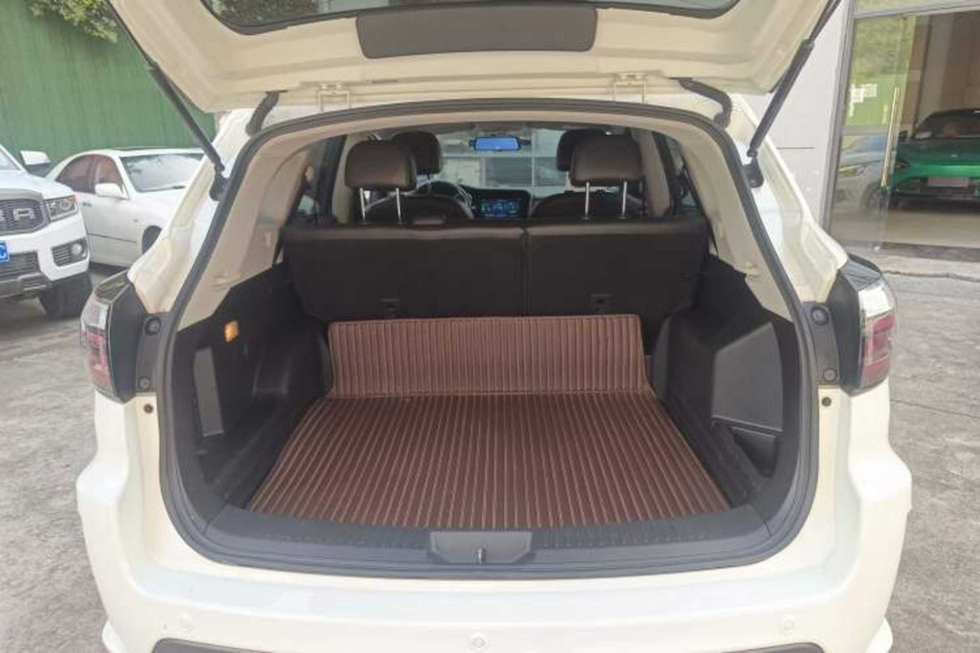 Used Venucia T70 2019 2.0L CVT Enjoy Edition China V Standard Trunk