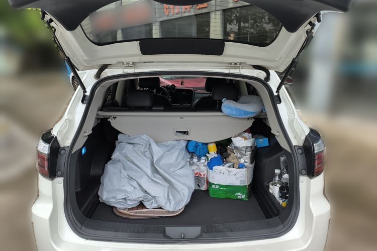 Used Venucia T70 2019 2.0L CVT Enjoy Edition China VI Standard Trunk