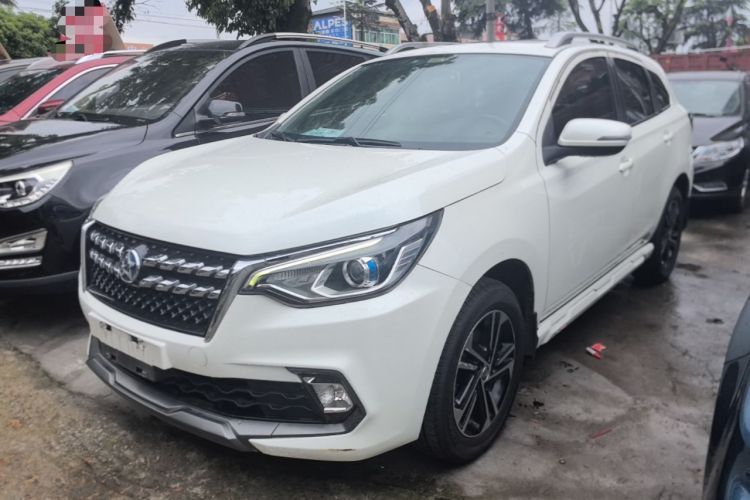 Used Venucia T70 2019 2.0L CVT Enjoy Edition China V Standard Guazi used car, China used car export, Used car for sale, Used  cars, Cheapest cars for sale