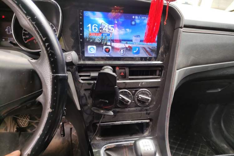 Used Venucia T70 2020 1.6L Manual Luxury Edition China V Standard Audio And AC Panel