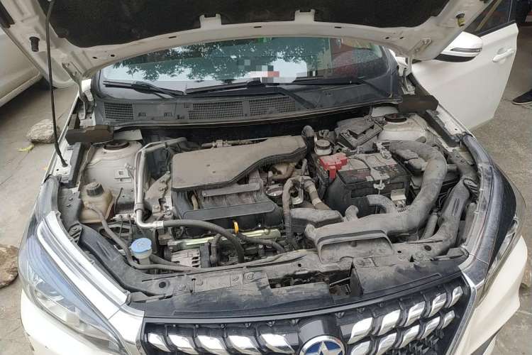 Used Venucia T70 2020 2.0L CVT Luxury Edition China VI Standard Engine Bay