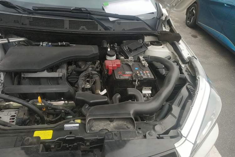 Used Venucia T70 2020 2.0L CVT Luxury Edition China VI Standard Engine Bay Left