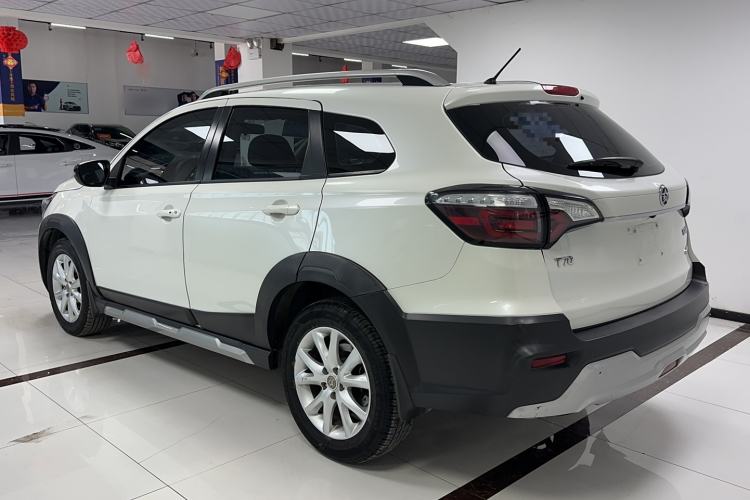 Used Venucia T70 2020 2.0L CVT Elite Edition China VI Standard Exterior 5
