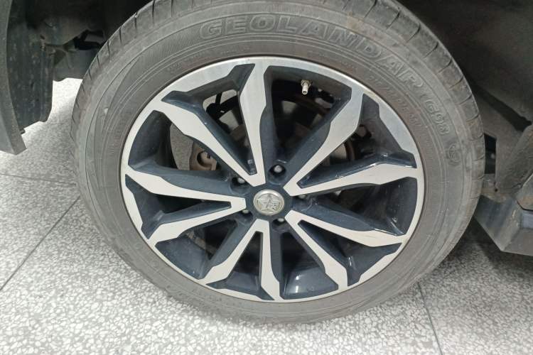 Used Venucia T70 2020 2.0L CVT Jingyue Sport Edition China VI Exterior 8