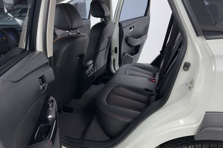 Used Venucia T70 2020 2.0L CVT Elite Edition China VI Standard Interior 2