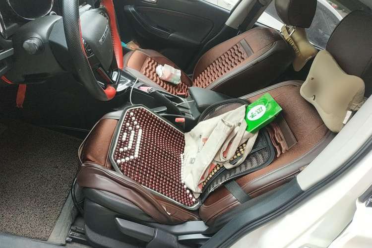 Used Venucia T70 2020 2.0L CVT Luxury Edition China VI Standard Left Front Seat