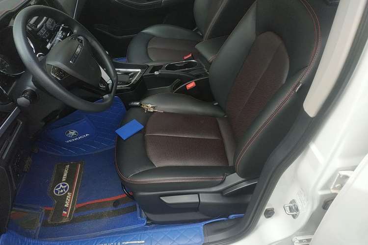 Used Venucia T70 2020 2.0L CVT Luxury Edition China VI Standard Left Front Seat