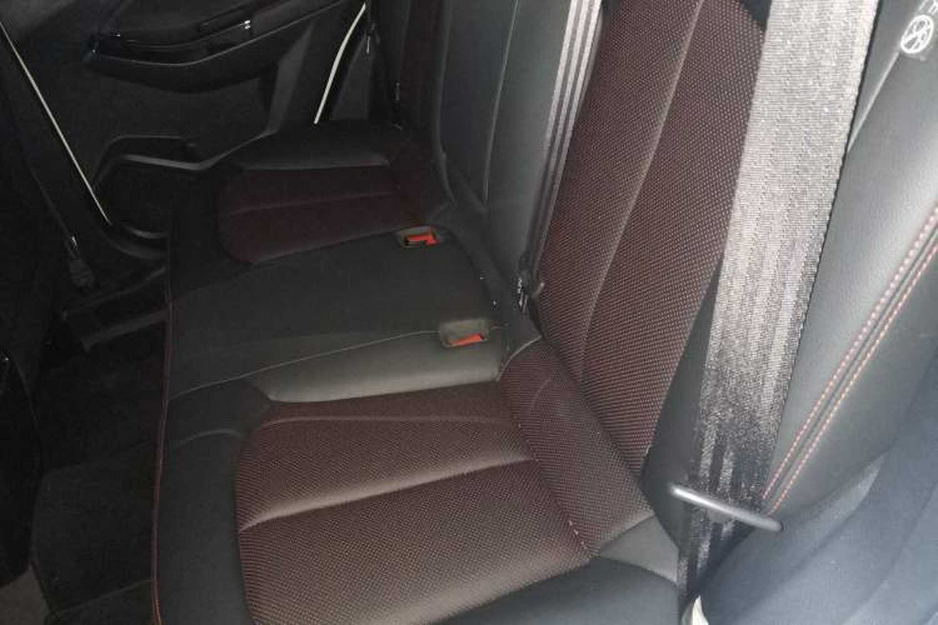 Used Venucia T70 2020 2.0L CVT Elite Edition China VI Standard Left Rear Seat