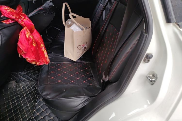 Used Venucia T70 2020 1.6L Manual Luxury Edition China V Standard Left Rear Seat
