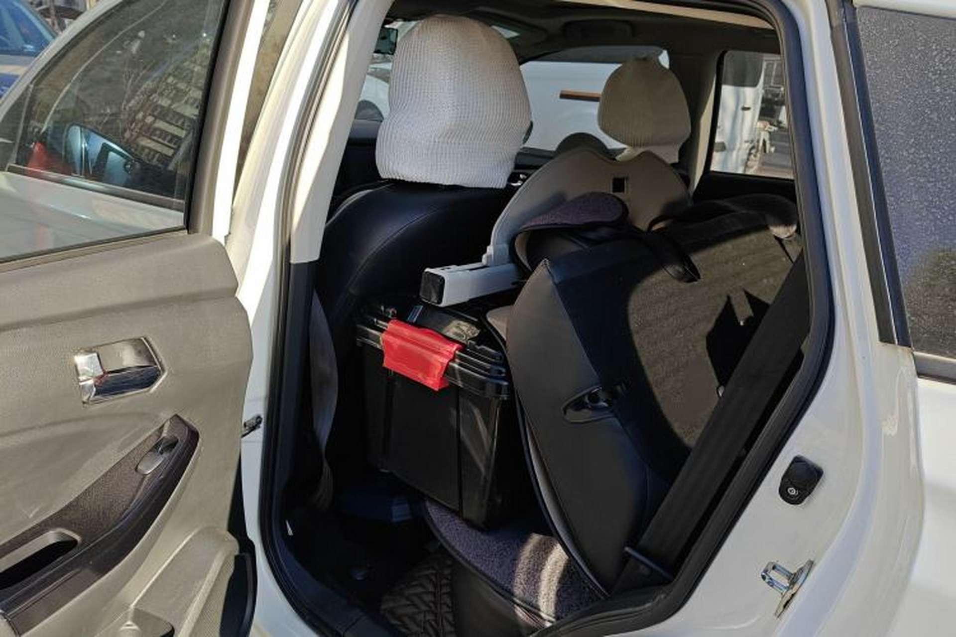 Used Venucia T70 2020 2.0L CVT Elite Edition China VI Standard Left Rear Seat