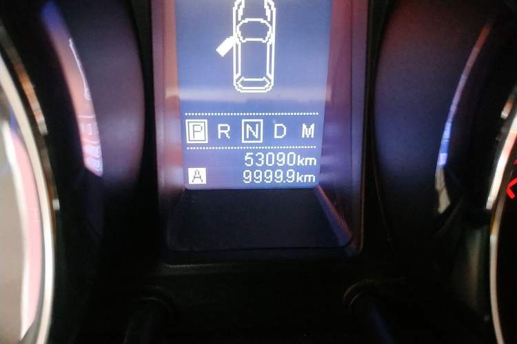 Used Venucia T70 2020 2.0L CVT Luxury Edition China VI Standard Odometer Close Up