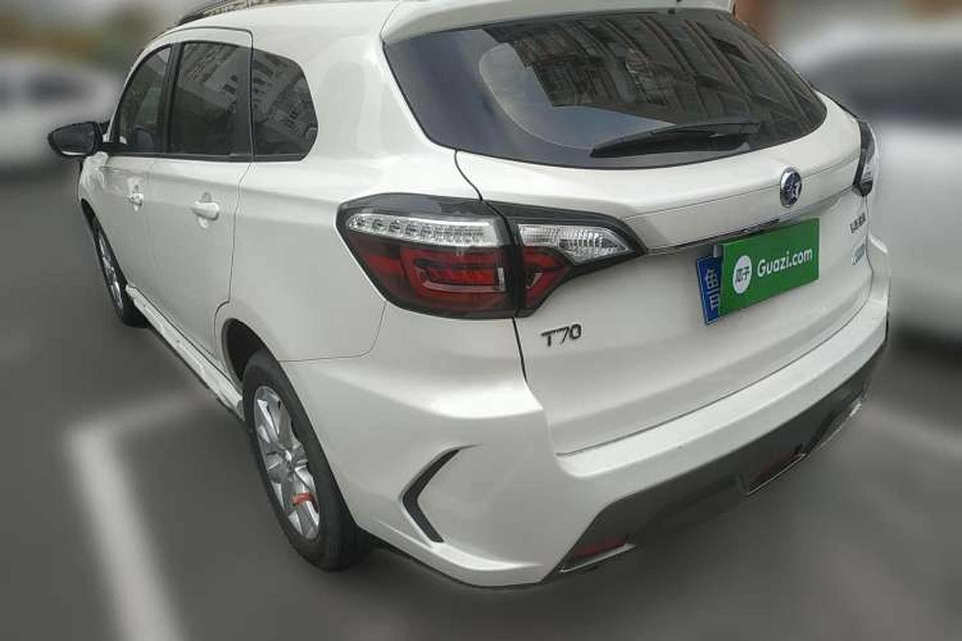 Used Venucia T70 2020 2.0L CVT Luxury Edition China VI Standard Rear Left 45 Deg