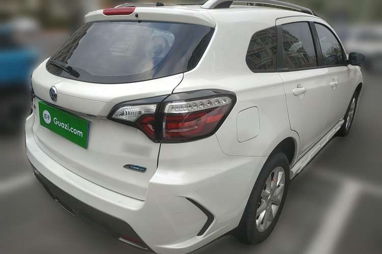 Used Venucia T70 2020 2.0L CVT Luxury Edition China VI Standard Rear Right 45 Deg