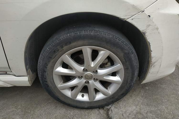Used Venucia T70 2020 2.0L CVT Luxury Edition China VI Standard Right Front Wheel Hub