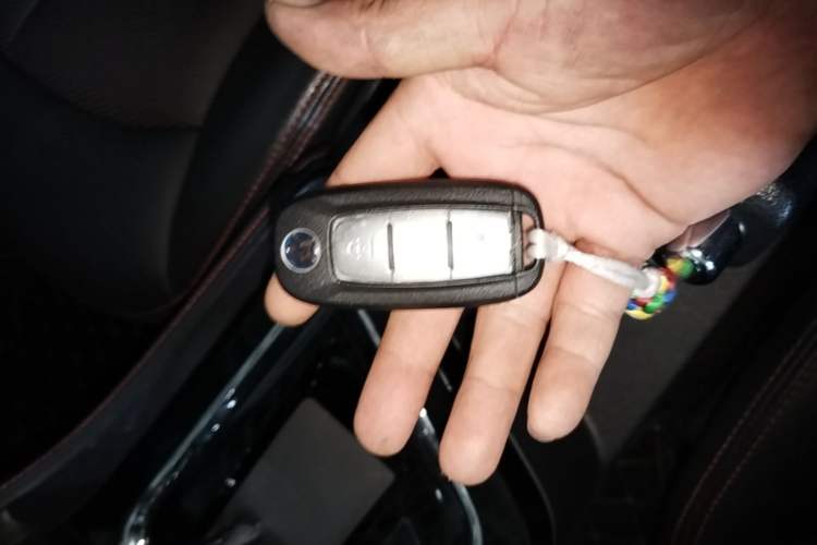 Used Venucia T70 2020 2.0L CVT Elite Edition China VI Standard Vehicle Key
