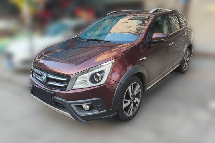 Venucia T70X 2015 2.0L CVT SmartFun Sport Edition d’occasion Guazi used car, China used car export, Used car for sale, Used  cars, Cheapest cars for sale
