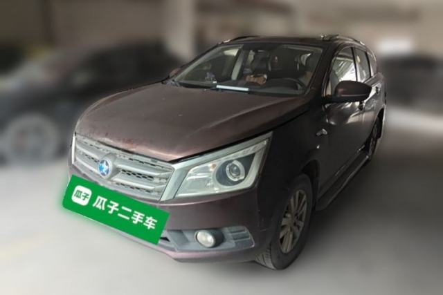 Used Venucia T70X 2015 2.0L CVT SmartFun Sport Edition
