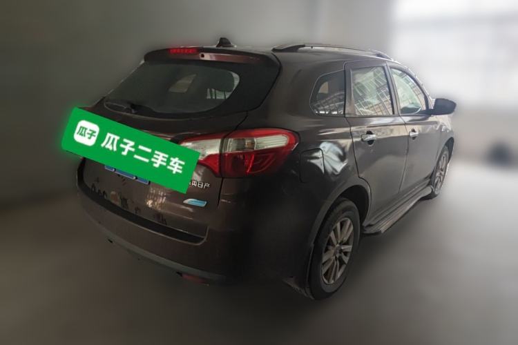 Used Venucia T70X 2015 2.0L CVT SmartFun Sport Edition Rear Right 45 Deg