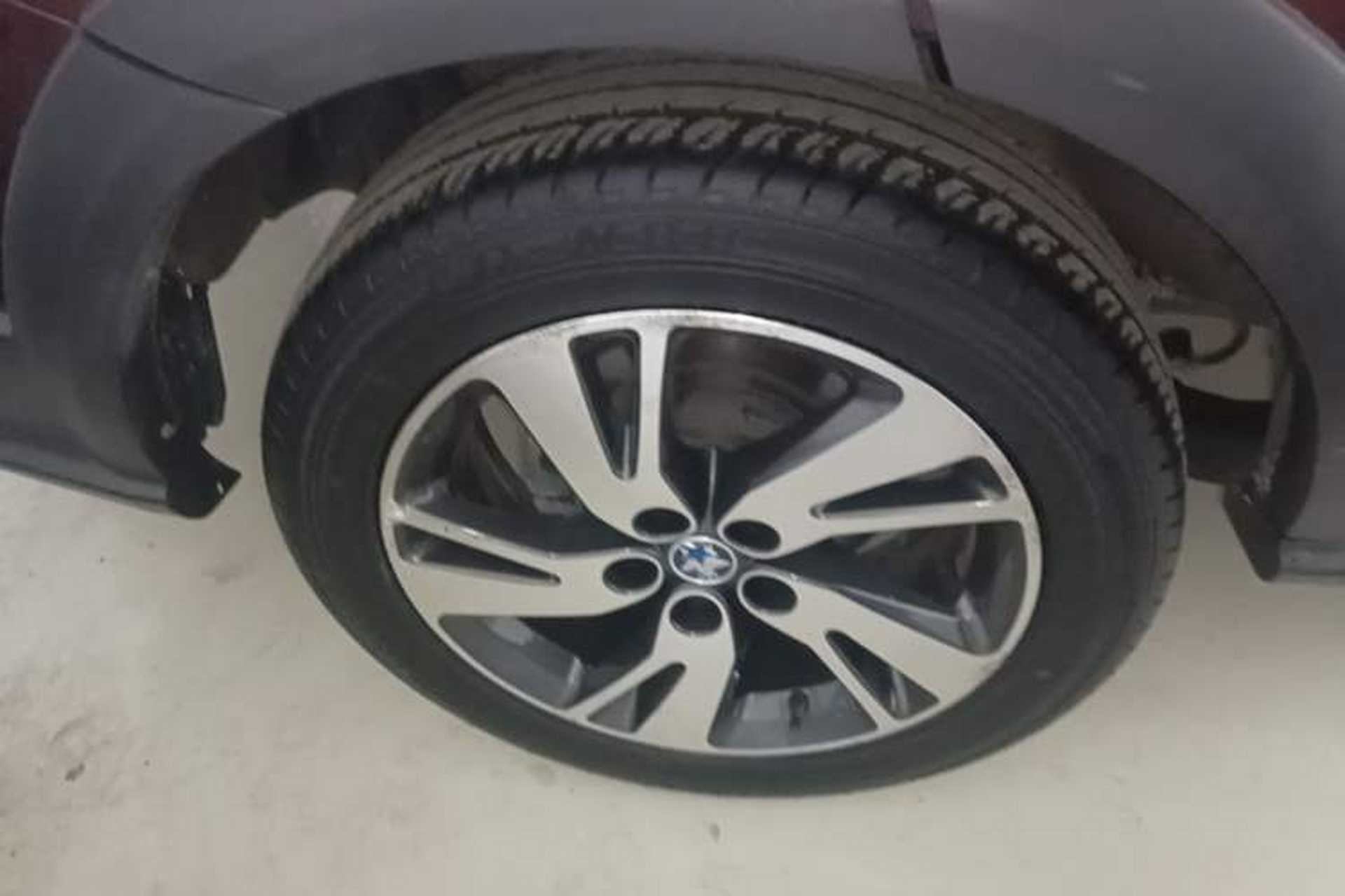 Used Venucia T70X 2015 2.0L CVT SmartFun Sport Edition Right Rear Wheel Hub