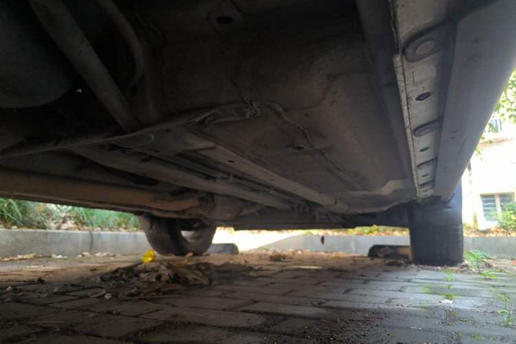 Used Venucia T70X 2015 2.0L CVT SmartFun Sport Edition Chassis Rear Right