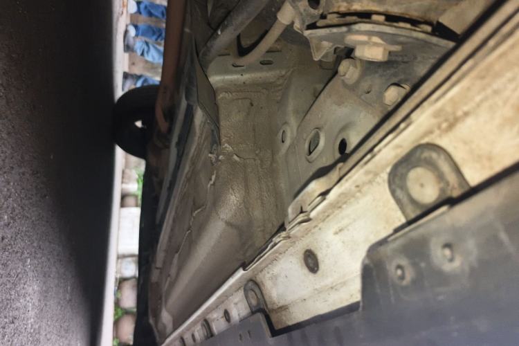 Used Venucia T70X 2015 2.0L CVT SmartFun Sport Edition Chassis Rear Right