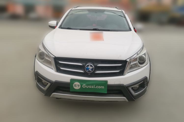 Used Venucia T70X 2015 2.0L CVT Smart Enjoyment Sport Edition Front