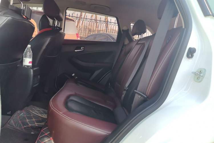 Used Venucia T70X 2015 2.0L Manual RuiXiang Sport Edition Left Rear Seat