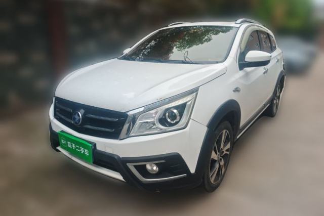 Used Venucia T70X 2015 2.0L CVT SmartFun Sport Edition