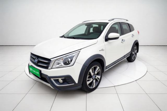 Venucia T70X 2016 2.0L Manual RuiXiang Sport Edition d’occasion