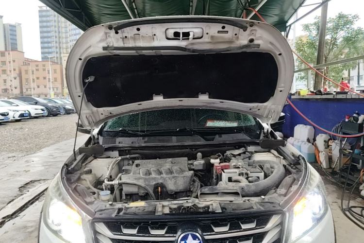 Used Venucia T70X 2016 2.0L CVT Smart Enjoyment Sport Edition Engine Bay