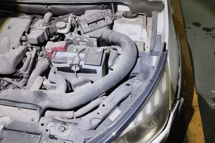 Used Venucia T70X 2016 2.0L CVT SmartFun Sport Edition Engine Bay Left
