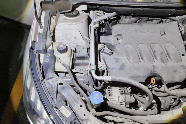 Used Venucia T70X 2016 2.0L CVT SmartFun Sport Edition Engine Bay Right