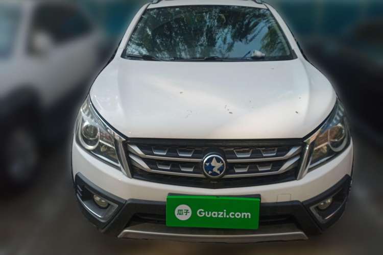Used Venucia T70X 2016 2.0L CVT SmartFun Sport Edition Front