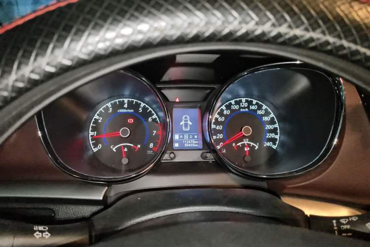 Used Venucia T70X 2016 2.0L CVT SmartFun Sport Edition Instrument Cluster