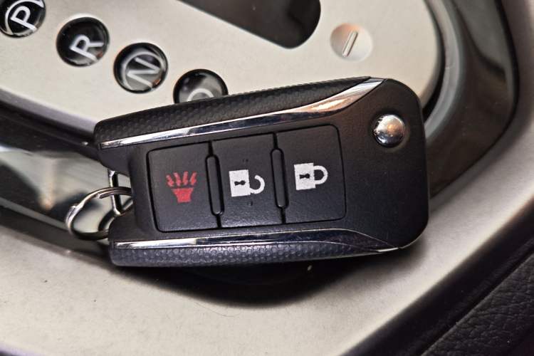 Used Venucia T70X 2016 2.0L CVT SmartFun Sport Edition Interior 1