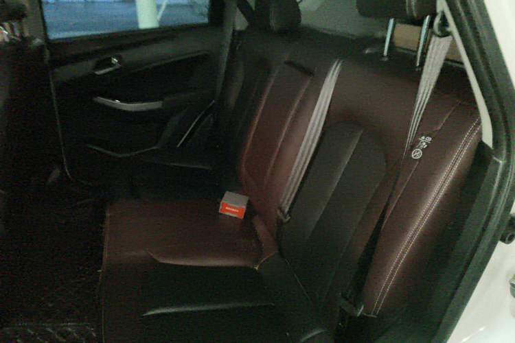 Used Venucia T70X 2016 2.0L CVT SmartFun Sport Edition Left Rear Seat