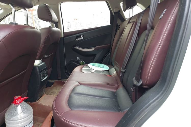 Used Venucia T70X 2016 2.0L CVT SmartFun Sport Edition Left Rear Seat