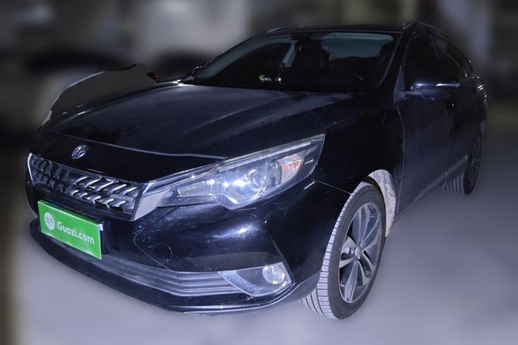 Venucia T90 2017 2.0L CVT Smart Edition с пробегом Guazi used car, China used car export, Used car for sale, Used cars, Cheapest cars for sale