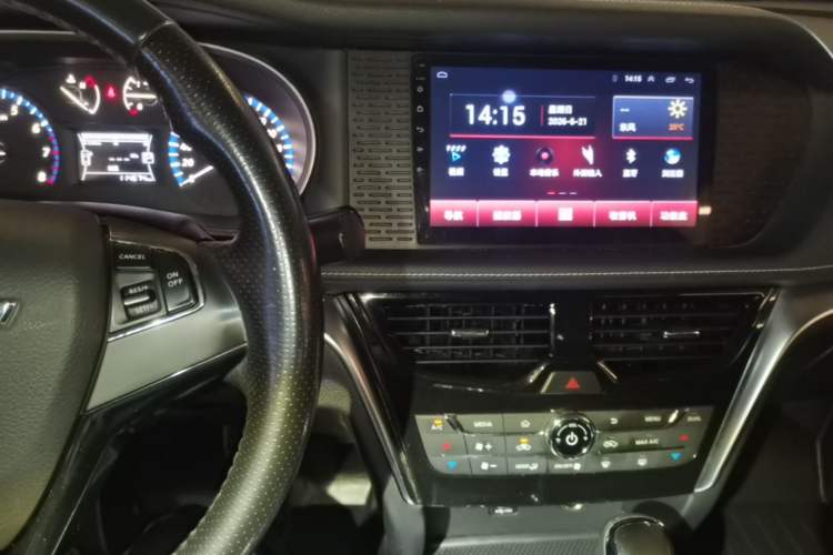 Used Venucia T90 2017 2.0L CVT Smart Edition Audio And AC Panel