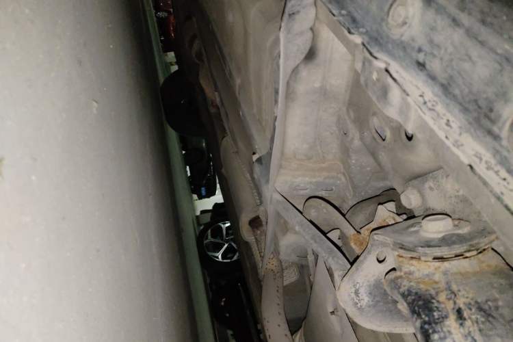 Used Venucia T90 2017 2.0L CVT Smart Edition Chassis Rear Left