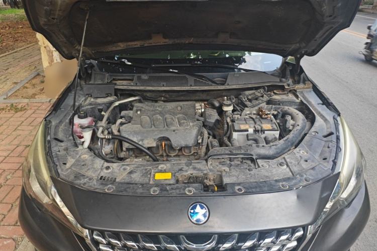 Used Venucia T90 2017 2.0L Manual ChenShang Edition Engine Bay