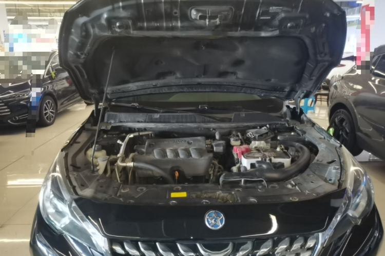 Used Venucia T90 2017 2.0L CVT Smart Edition Engine Bay