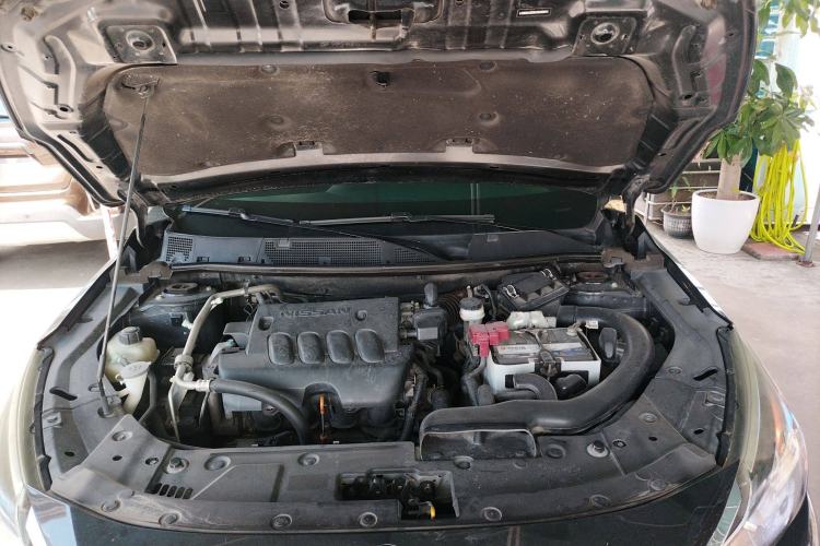 Used Venucia T90 2017 2.0L CVT Smart Edition Engine Bay