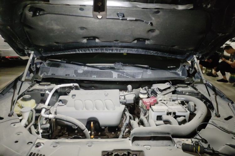 Used Venucia T90 2017 2.0L CVT Smart Edition Engine Bay