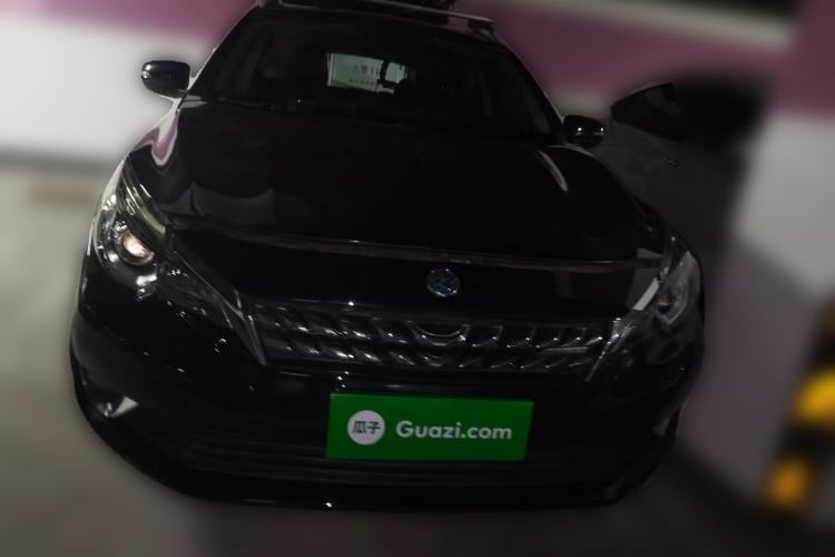 Used Venucia T90 2017 2.0L CVT Smart Edition Exterior 1