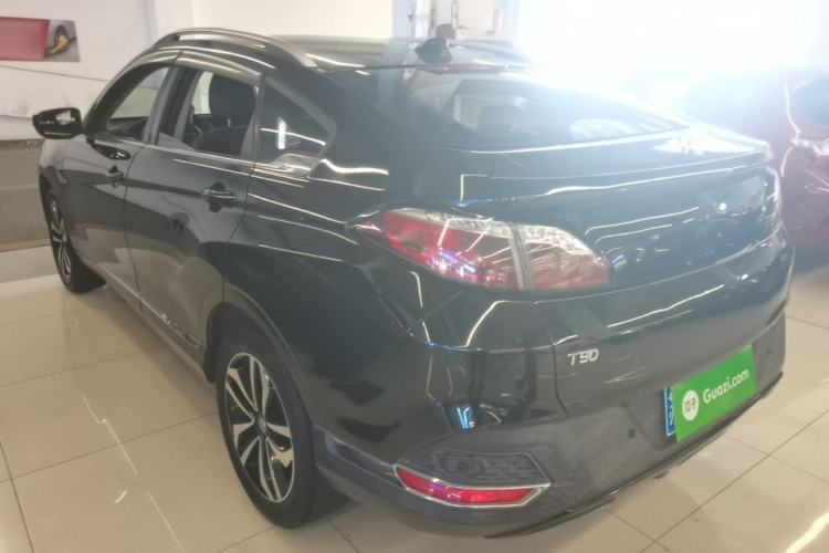 Used Venucia T90 2017 2.0L CVT Smart Edition Exterior 2