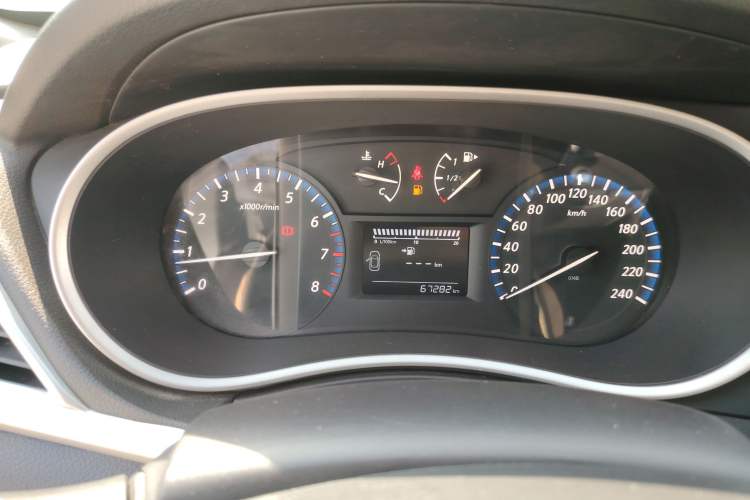 Used Venucia T90 2017 2.0L Manual ChenShang Edition Instrument Cluster
