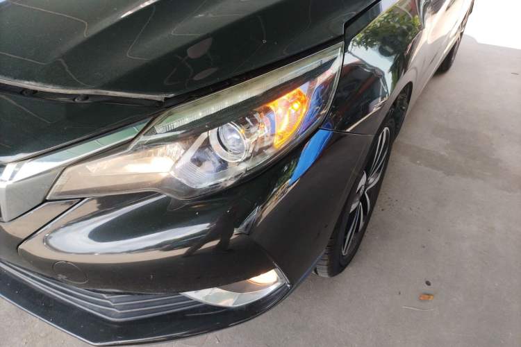 Used Venucia T90 2017 2.0L CVT Smart Edition Left Front Headlight