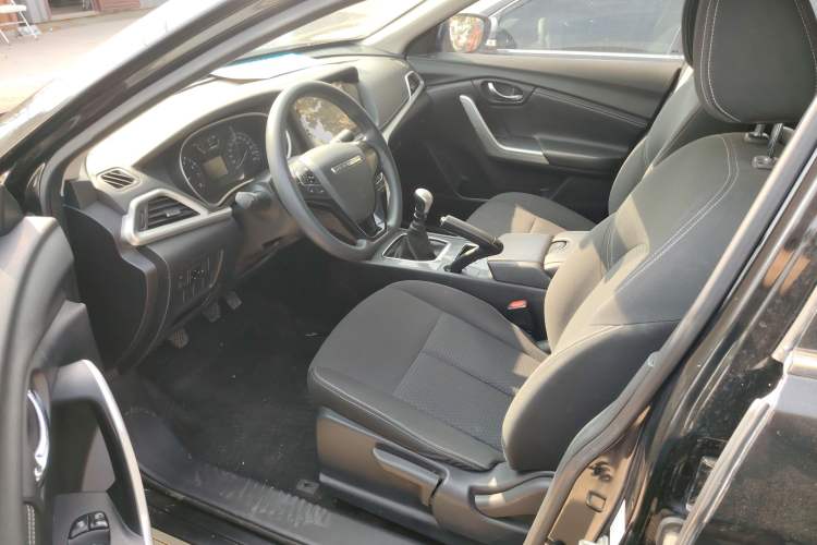 Used Venucia T90 2017 2.0L Manual ChenShang Edition Left Front Seat